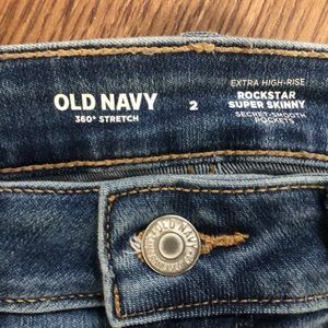 Old Navy 360° stretch size 2 extra high rise rockstar, super skinny jean